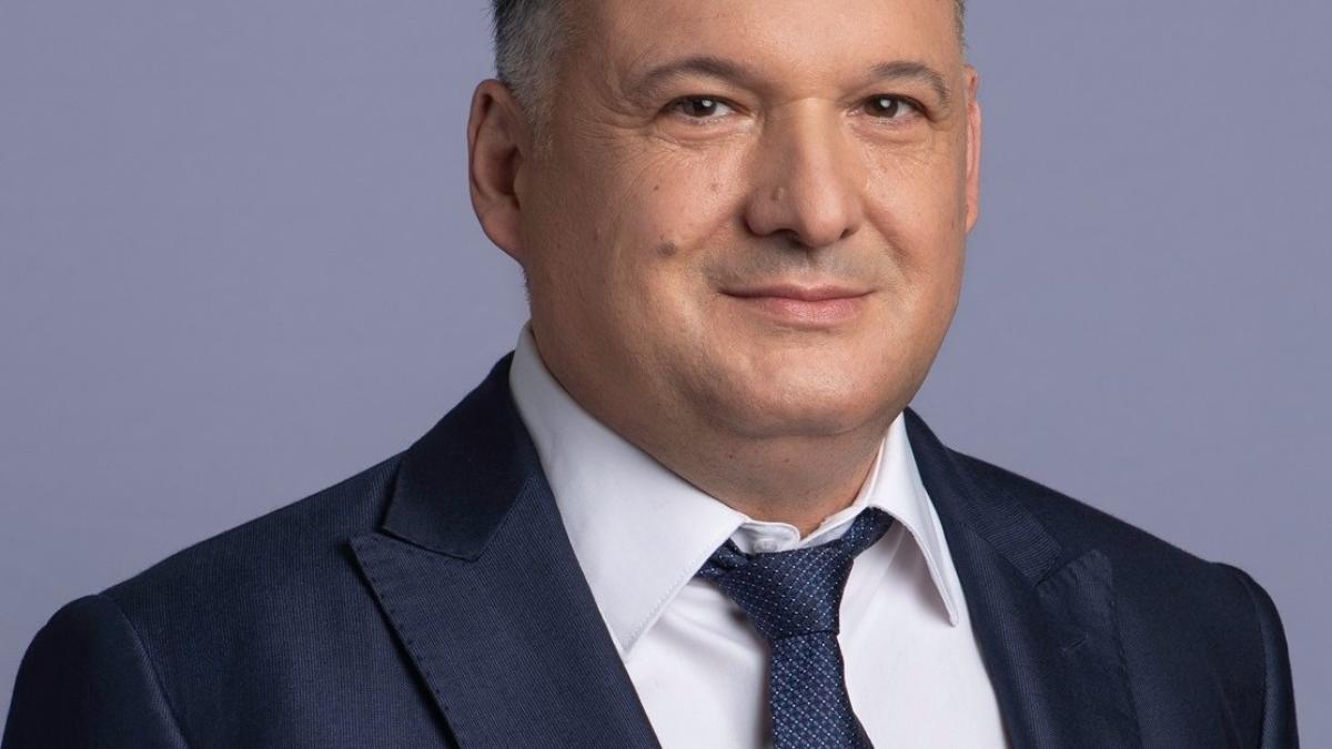 bogdan-hutuca_28271000