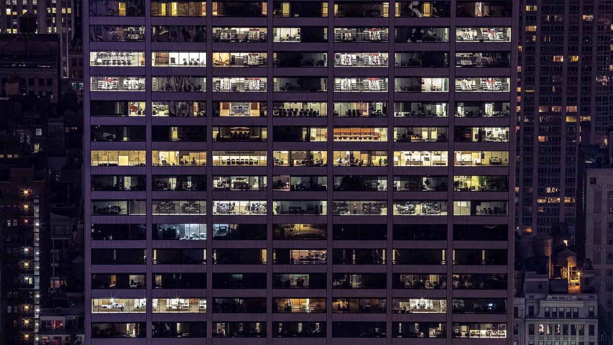 cladire_birouri_executivi_37813900