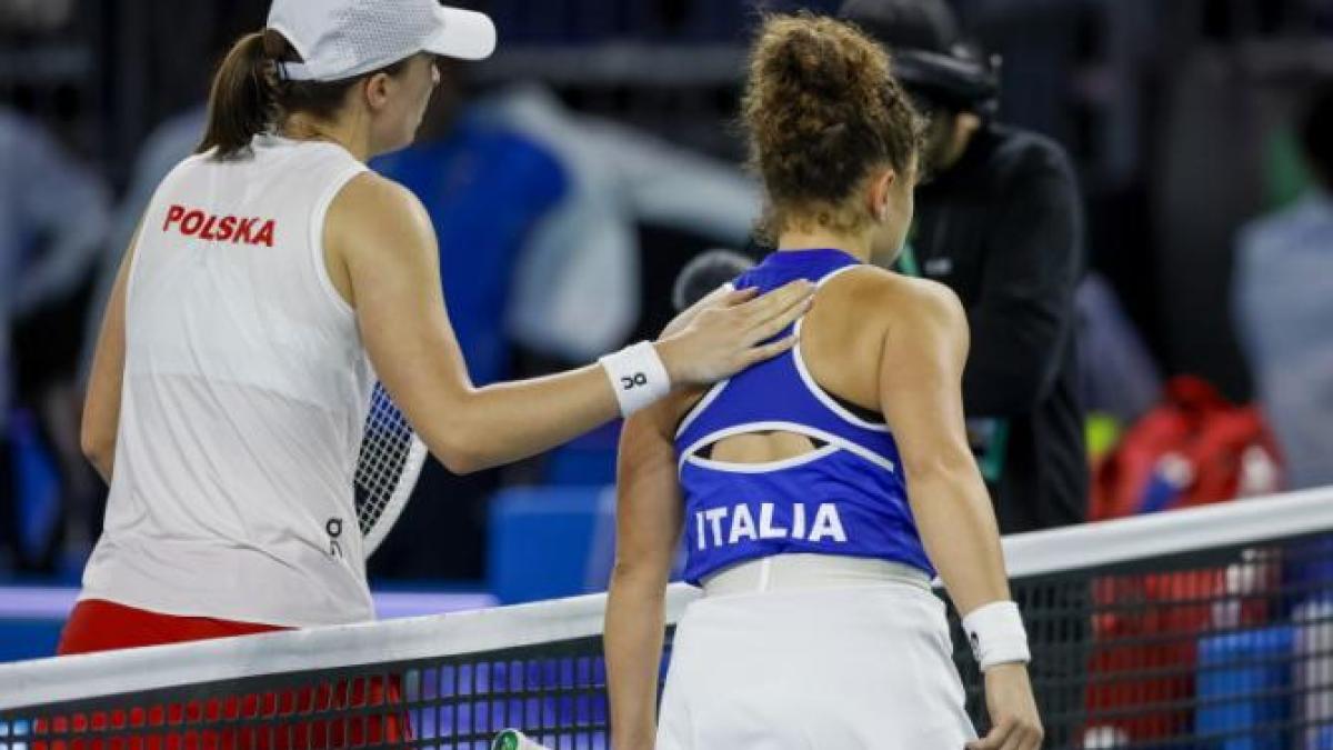 iga-swiatek-si-jasmine-paolini--la-mare-lupta-pentru-calificarea-in-finala-bjk-cup_00914900