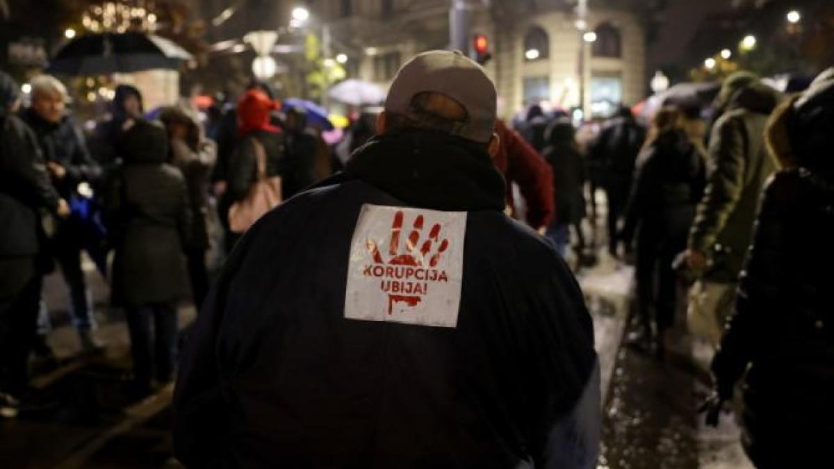 opozitia-sarba--blocaj-la-tribunalul-din-novi-sad--se-cer-masuri-dupa-tragedia-din-gara-din-localitate--presedintele-promite-noi-demisii_20785300