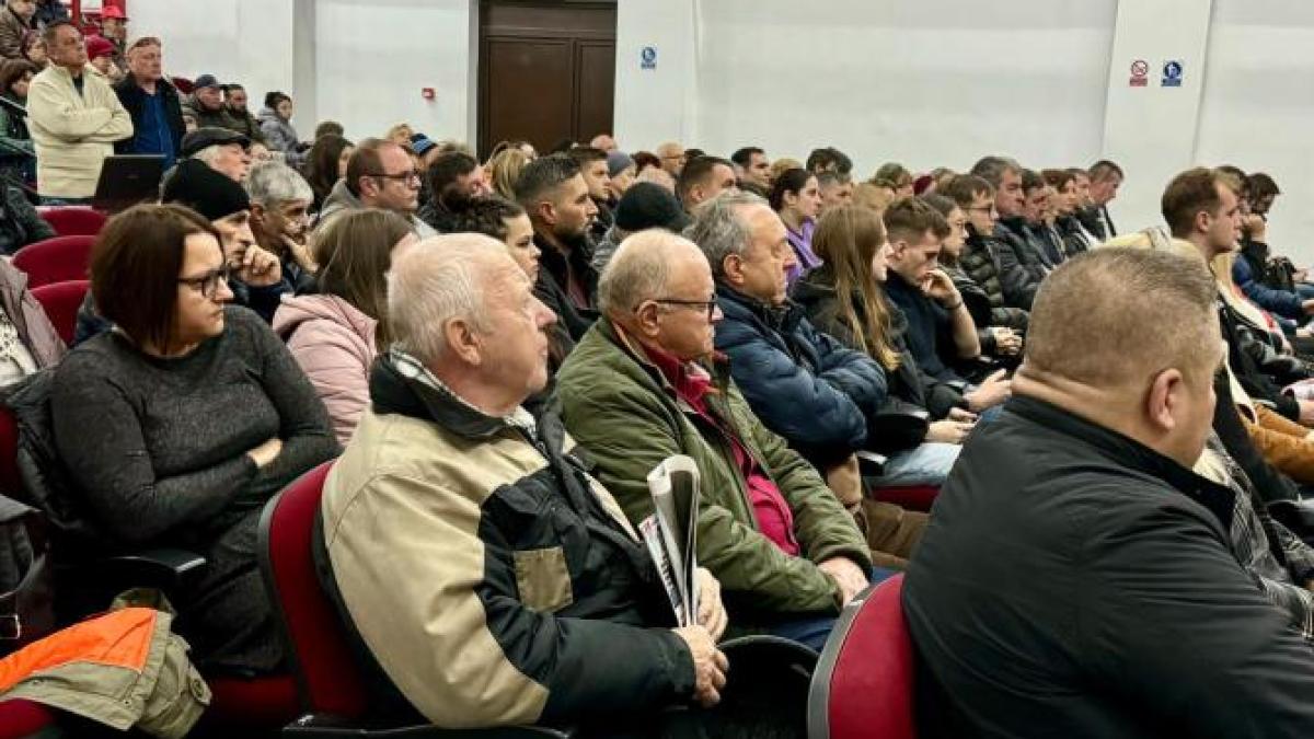 whatsapp-image-2024-11-19-at-09-27-36-3_31932000