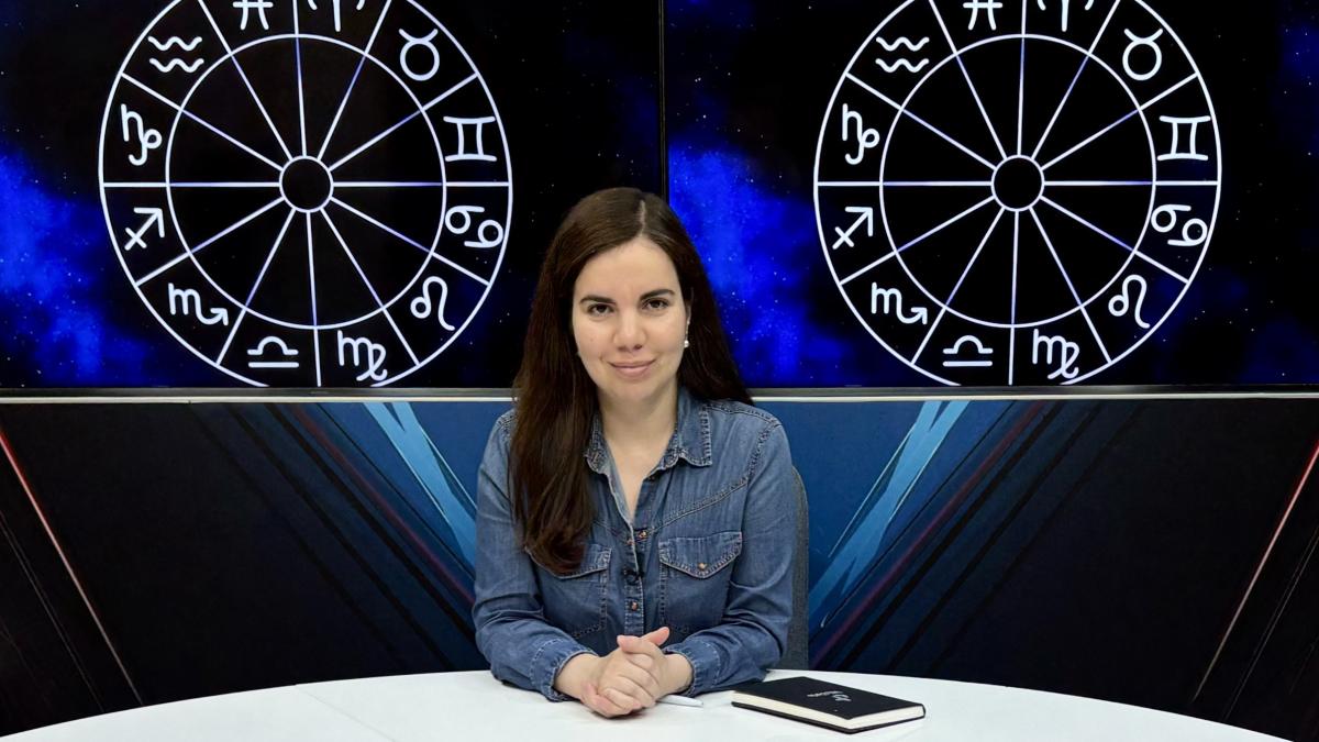 previziuni astrale pentru anul 2025 cu daniela simulescu zodia care va da lovitura pe plan profesional in noul an