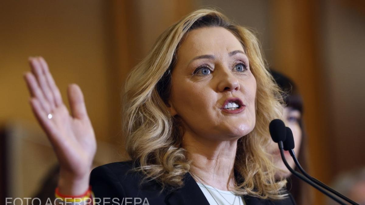 rares-bogdan-lasconi-basescu_35333600