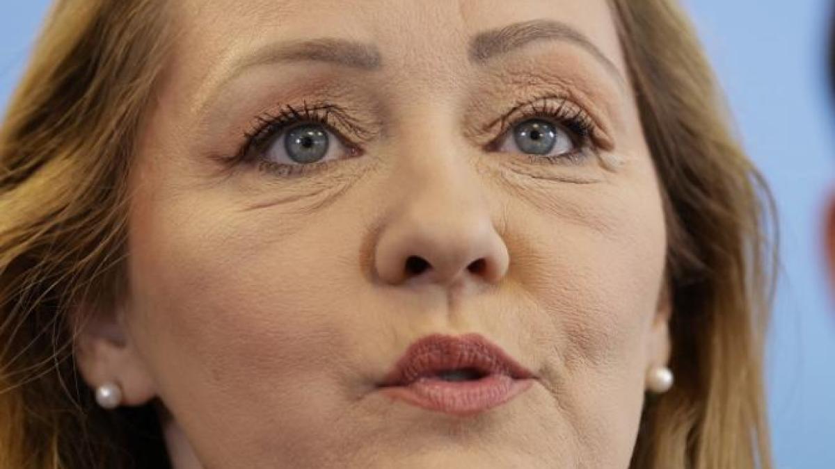 lasconi-basescu_41014400