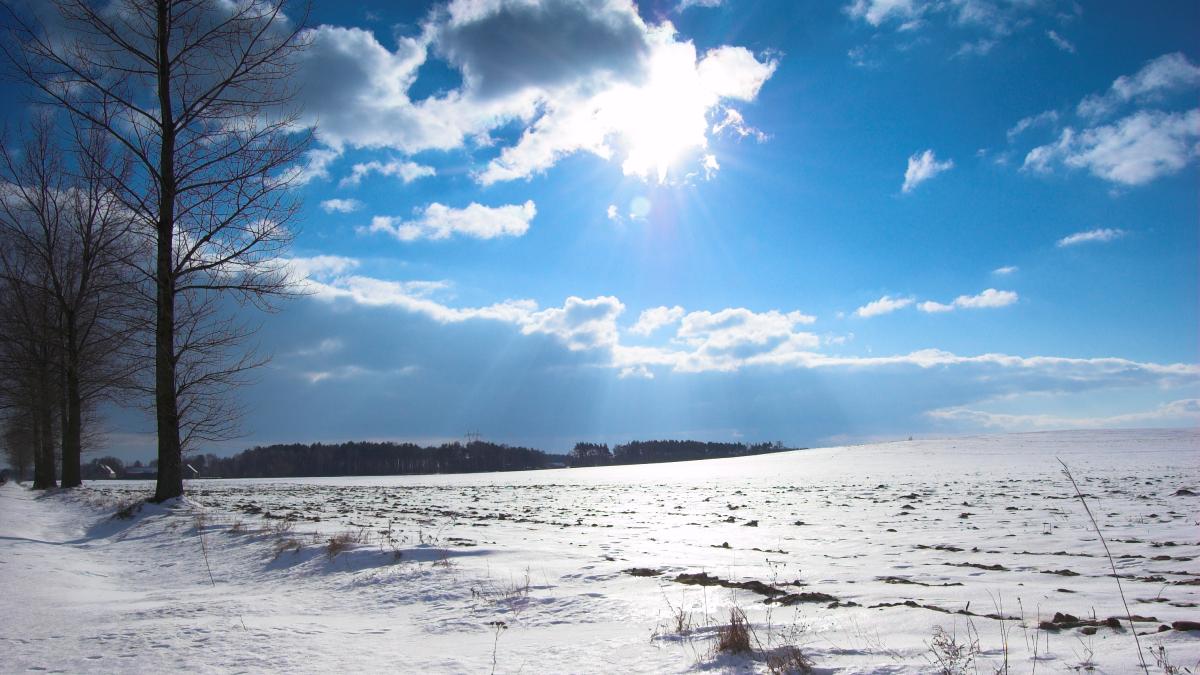 snowy-mountain_09688100