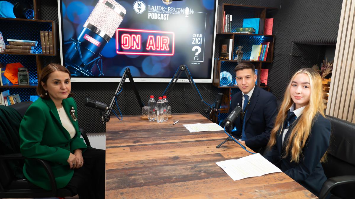 luminita-odobescu-podcast_60810000