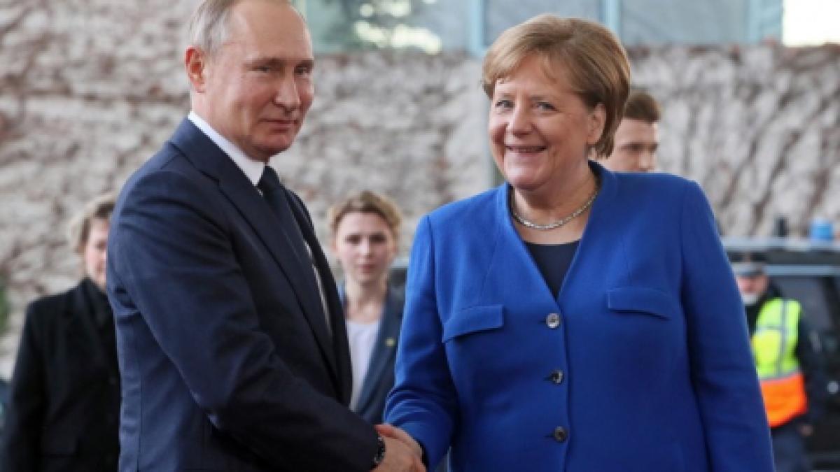 merkel-putin_55707600