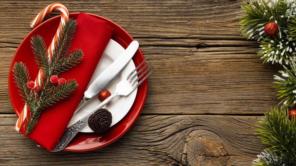 muschiuletul-de-porc--umplut-cu-roquefort-si-prune-uscate--parte-din-meniul-festiv-de-craciun_48167100