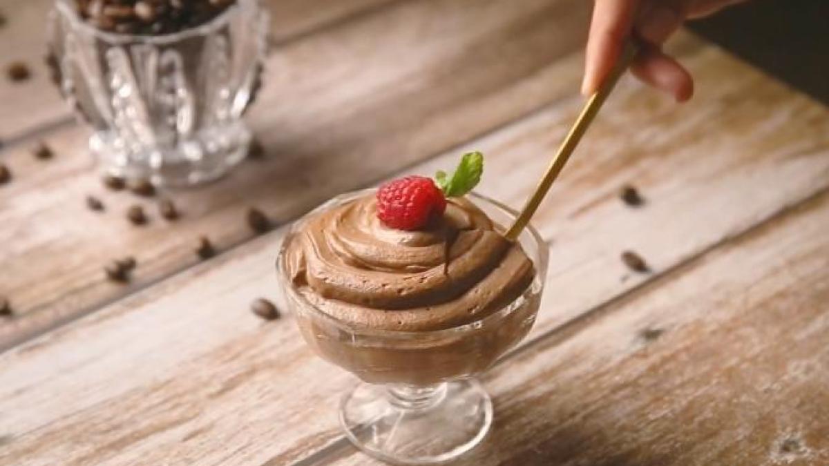 mousse-ul-de-mochaccino--desertul-dupa-care-te-prc-e2prc-80prc-9dtopestiprc-e2prc-80prc-9d_56905600