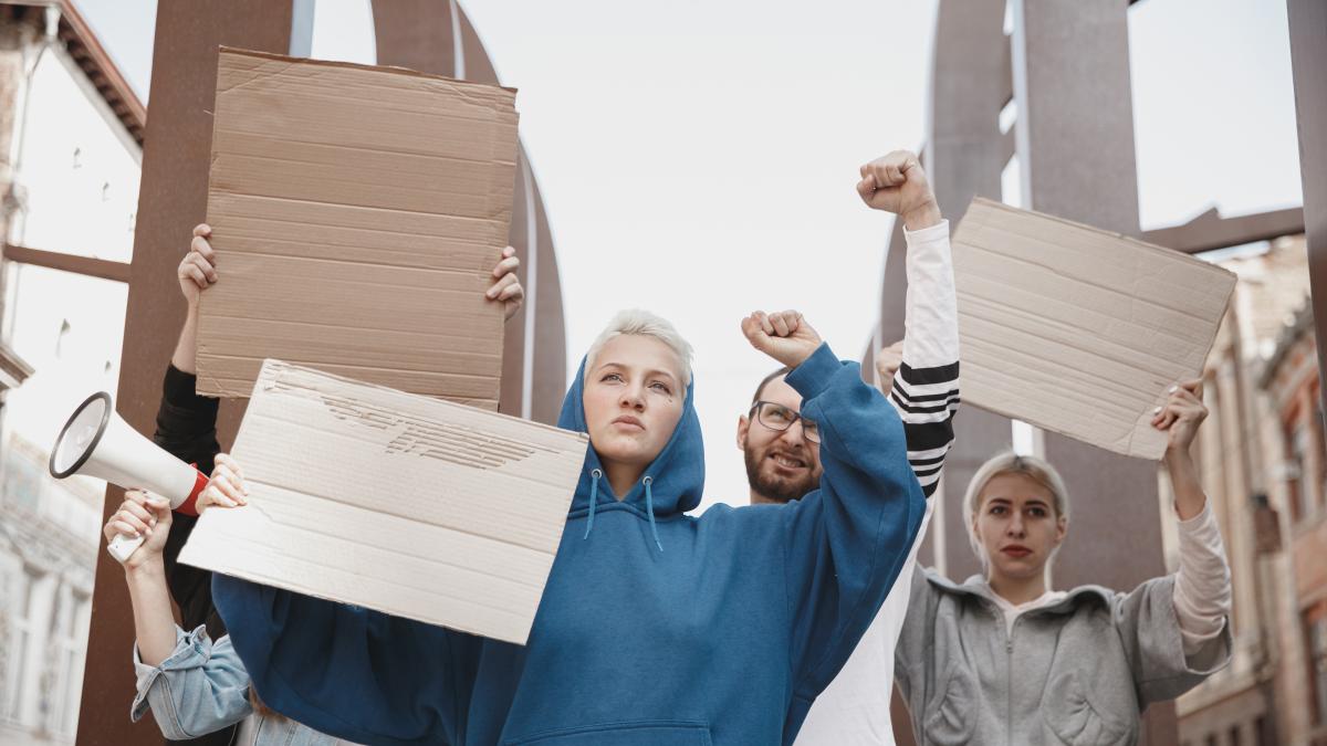 group-activists-protest_96794700