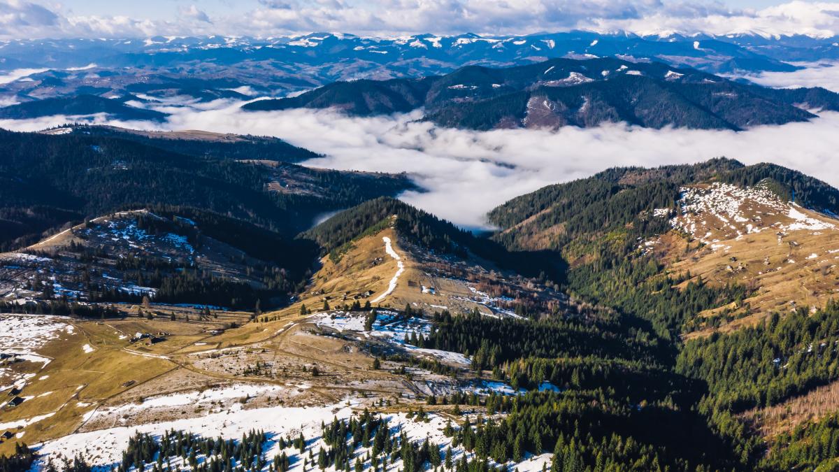 morning-mountains_31698600