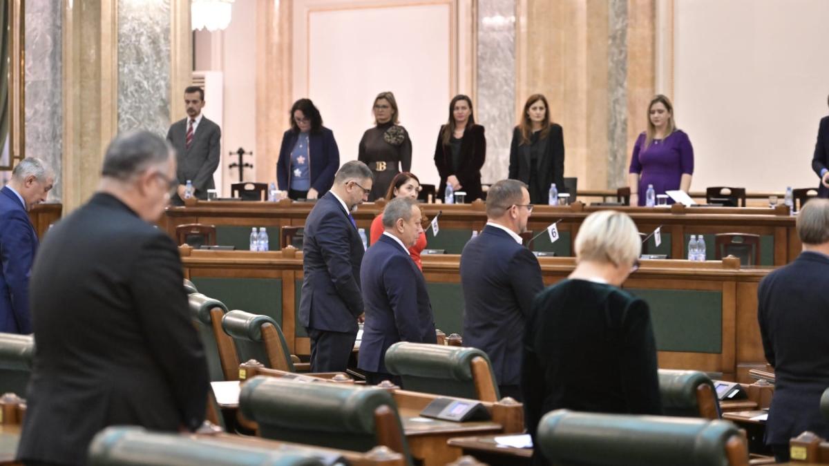 moment-de-reculegere-in-senatul-romaniei--la-35-de-ani-de-la-revolutie--robert-cazanciuc-psd-avem-acum-dreptul-de-a-ne-alege-liberi-viitorul_64217800