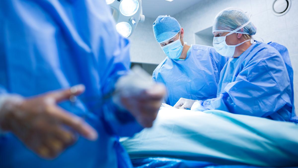 o-femeie--al-treilea-pacient-din-lume-caruia-i-s-a-facut-transplant-de-rinichi-de-porc-mi-s-a-dat-o-a-doua-sansa-la-viata_22787900