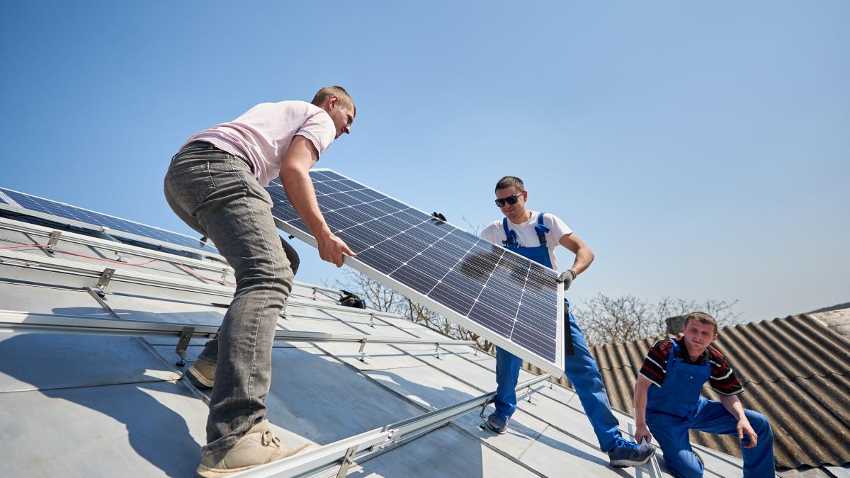 casa-verde-fotovoltaice--ce-pachete-ofera-enel-si-ce-urmeaza-dupa-alegerea-instalatorului_62787100