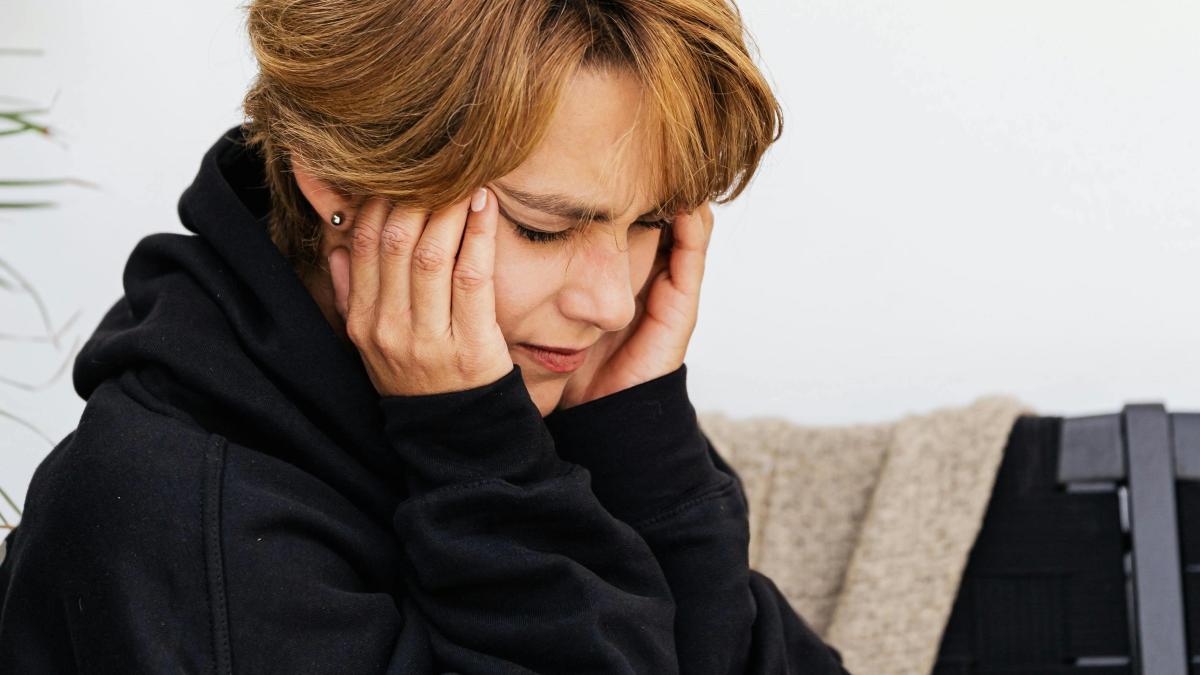 bolile grave care debuteaza de craciun incep cu dureri de cap si greata