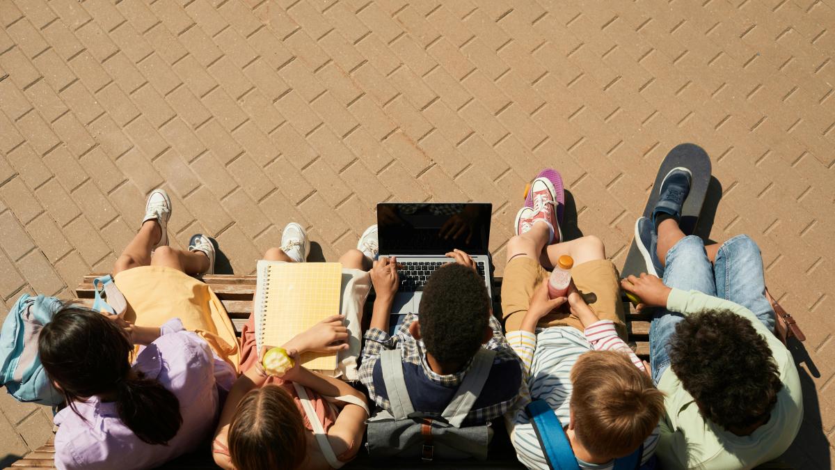 scoala-copii-elevi_24205800