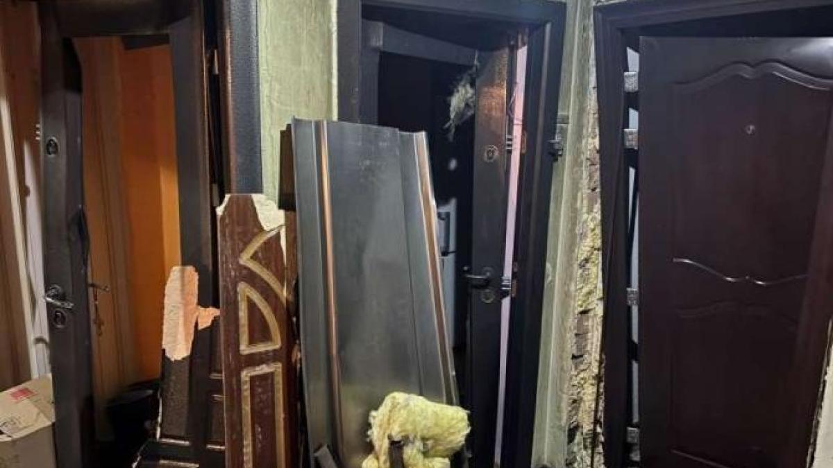 incendiu-la-un-bloc-din-toplita--in-seara-de-ajun--din-cauza-unei-butelii-de-aragaz_46529100