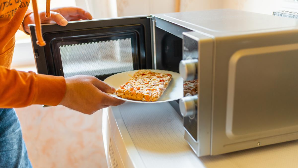 cuptor-cu-microunde_87344800