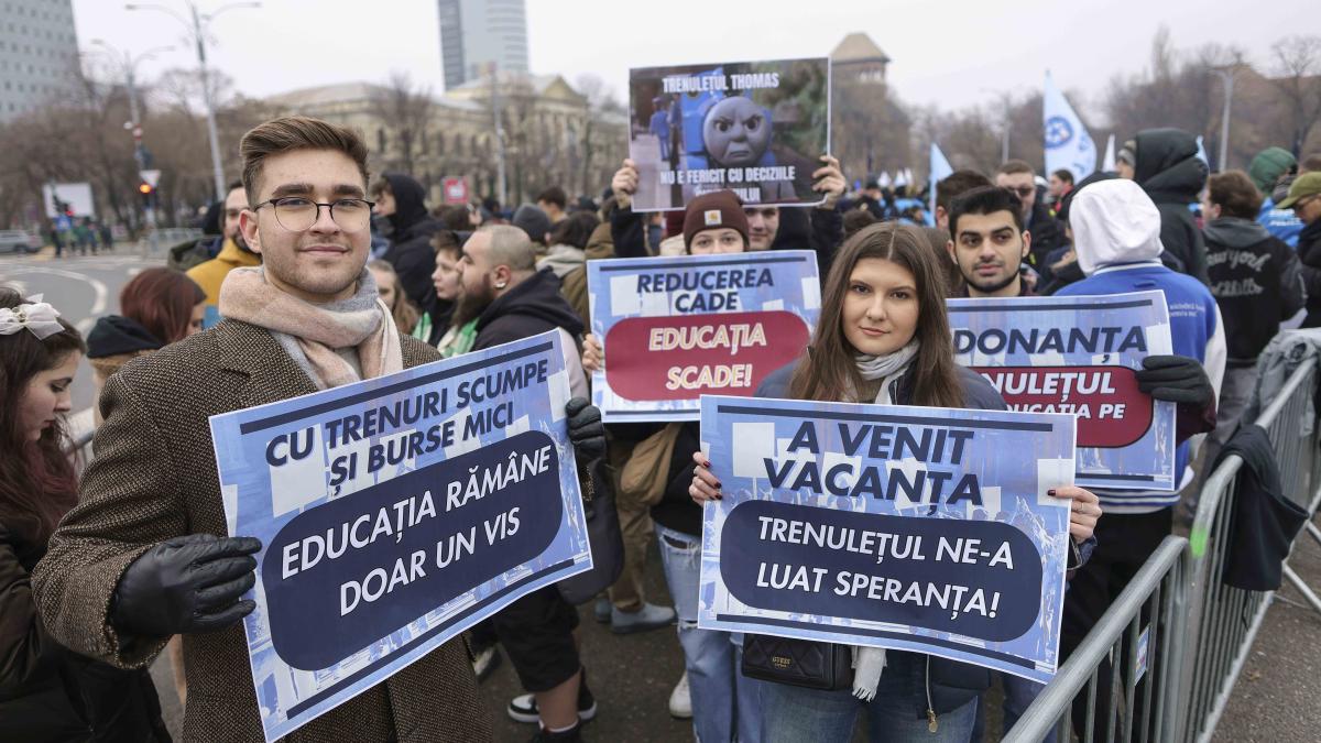 protest_ord_trenulet_007_inquam_photos_octav_ganea_59182600