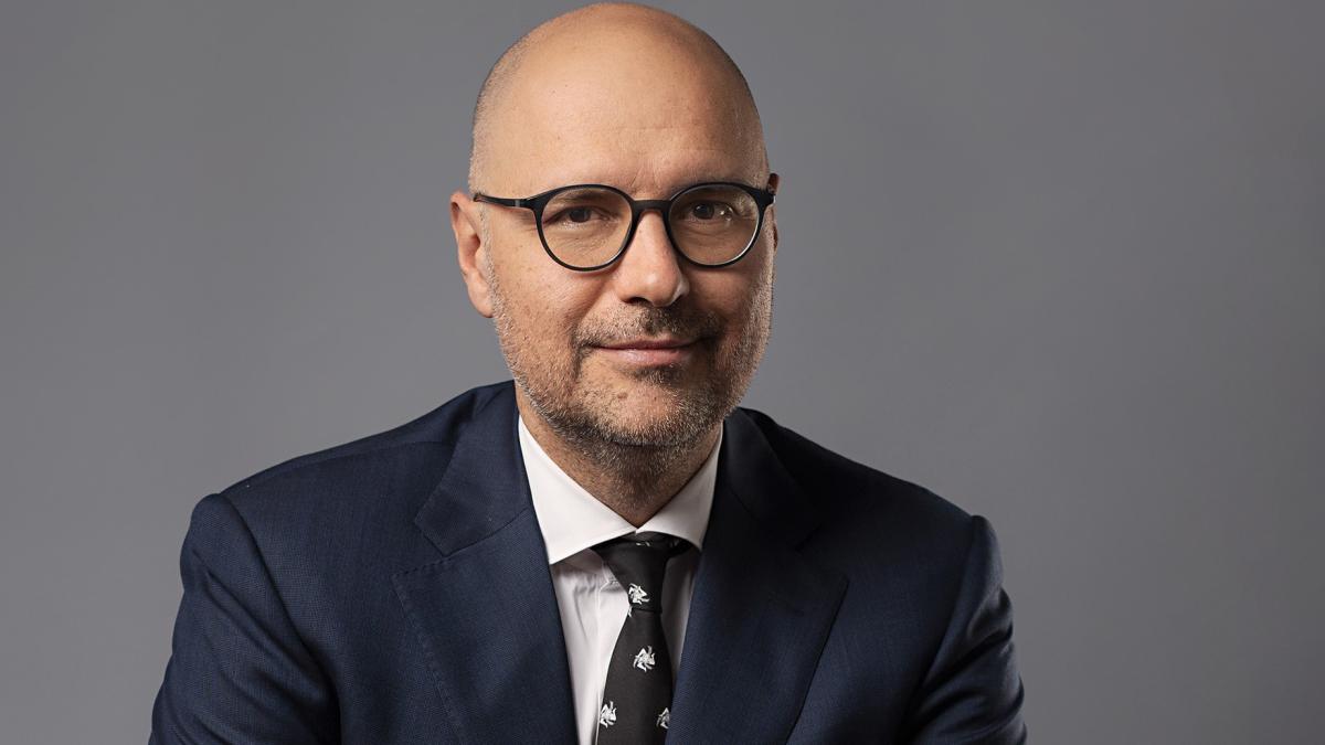 daniel-anghel--pwc-romania_91758700