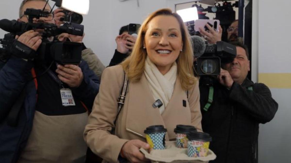 elena-lasconi2_65860800