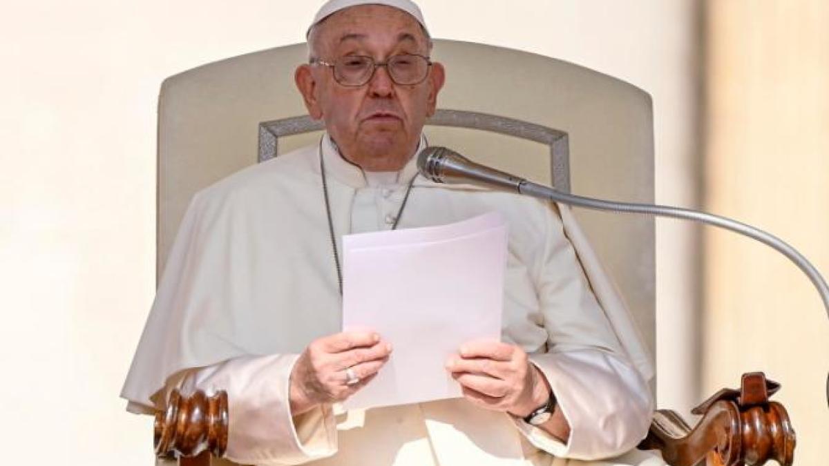 papa-francisc_04259100