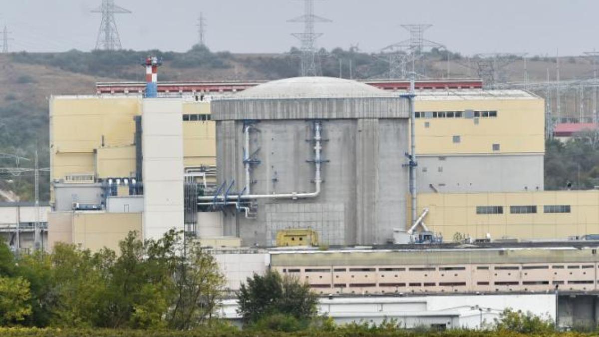 dunarea-a-scazut--cand-ar-putea-sa-se-dea-alerta-la-centrala-nucleara-de-la-cernavoda-si-in-ce-punct-suntem--fechet-tendinta-este-una-de-scadere_41005500