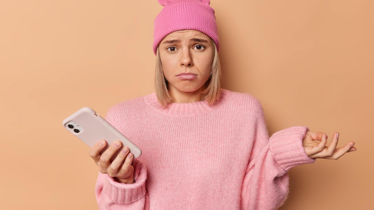 adolescent-telefon_35745500