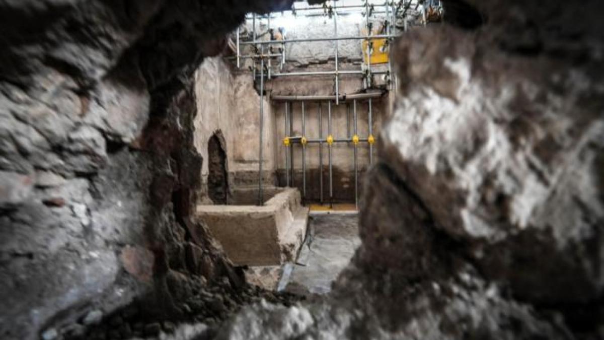 pompeii-spa1_44057800