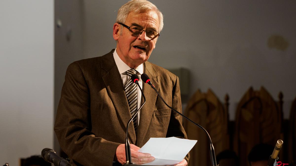 tokes-laszlo_20087000