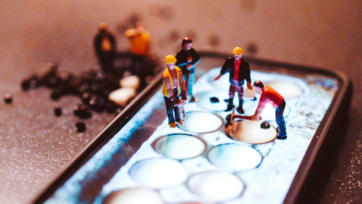 joburi-vor-disparea-bogdan-ficeac_86017000