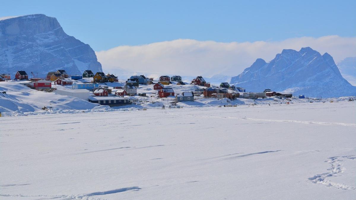 groenlanda-vanzare-pret_40392500