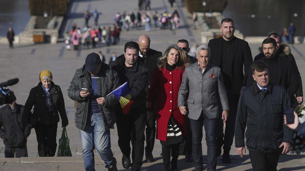 georgescu_hora_carol_008_inquam_photos_octav_ganea_95669000