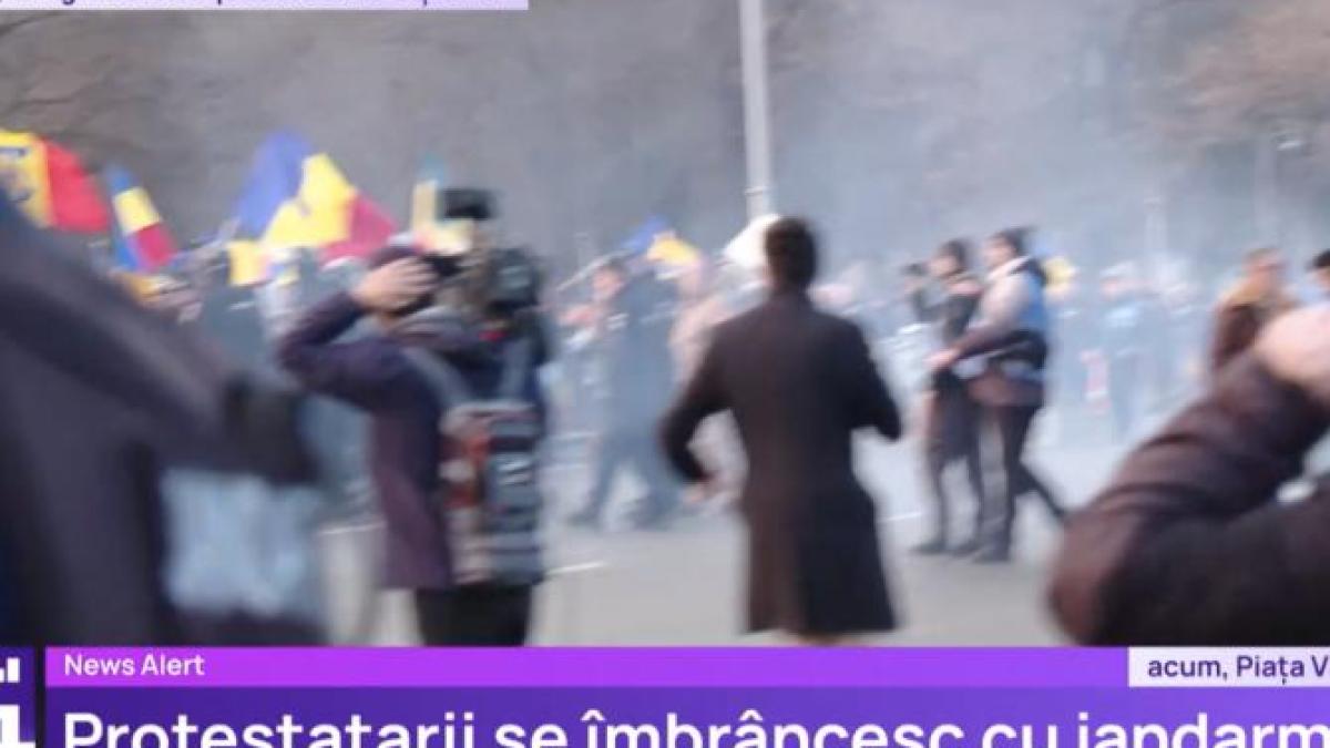 piata-victoriei_65413500