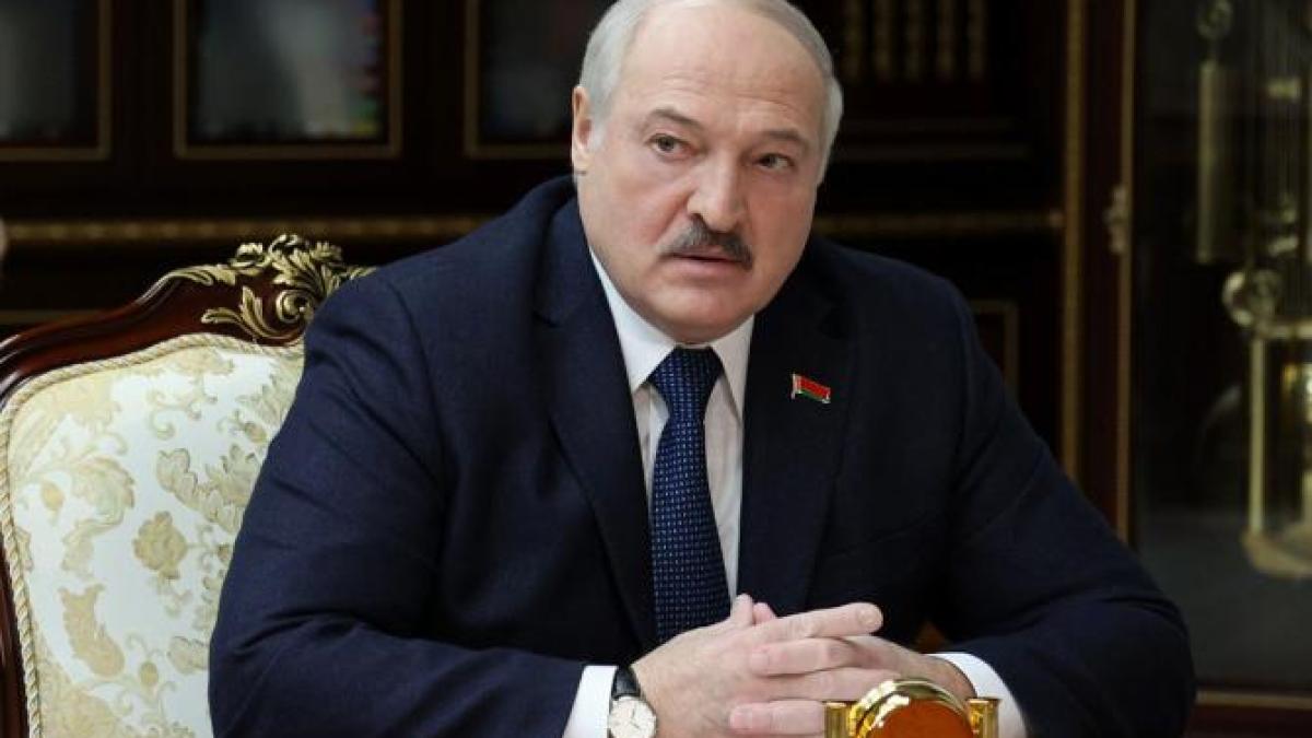 belarus-lukasenko-01-24t123201z_1726758738_mt1eyeim243278_rtrmadp_3_belarusian-president-state-border-meeting_30418200