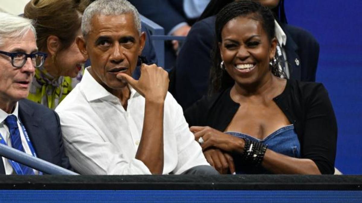 barack-obama-michelle-obama_30936500