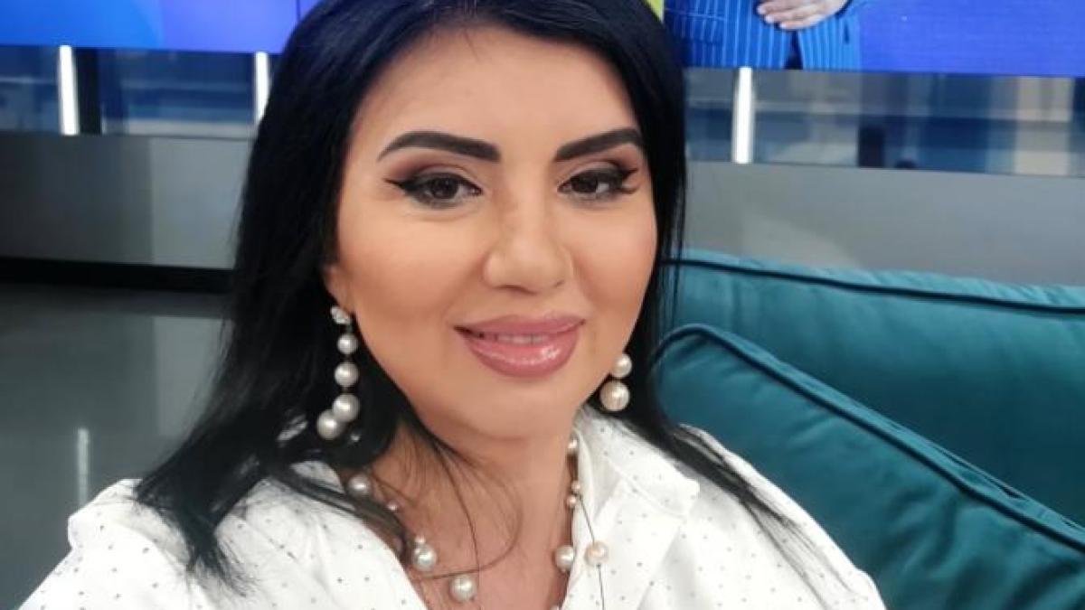 adriana-bahmuteanu_34021900