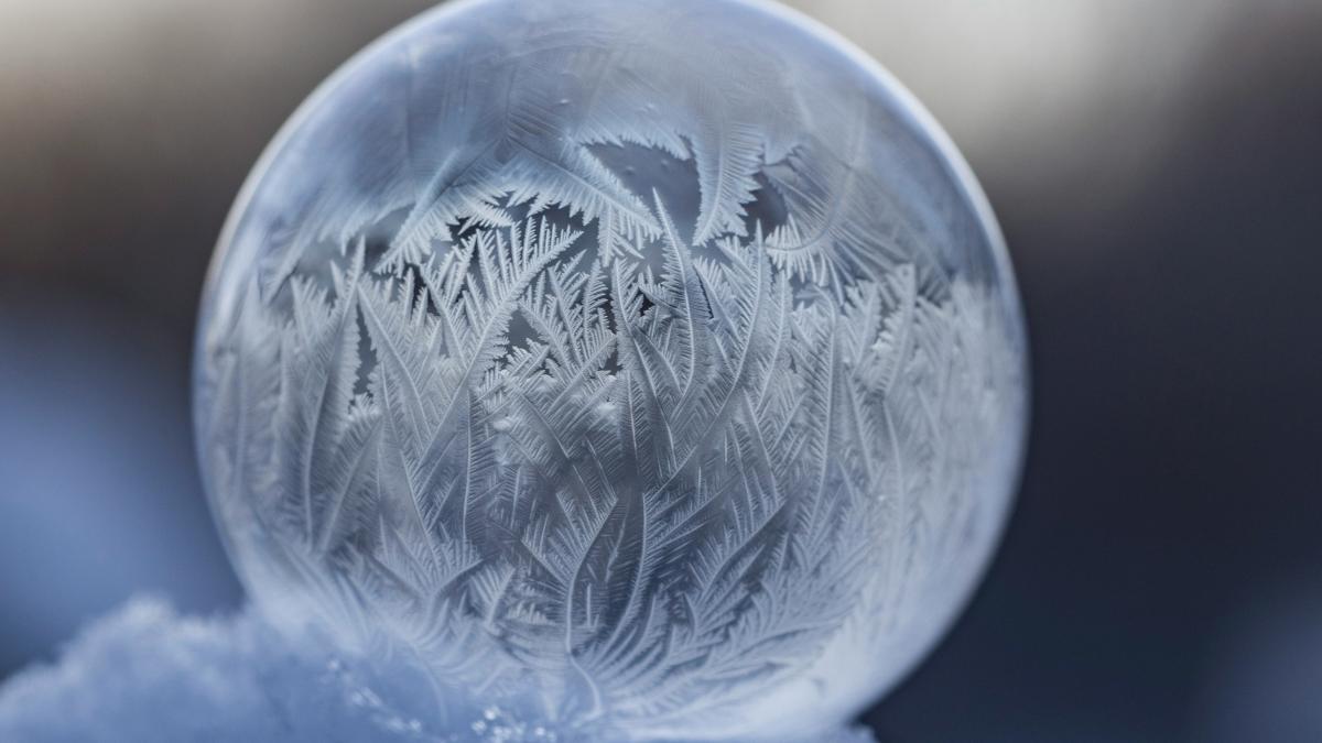 elena-mateescu-vremea-ger_17459700