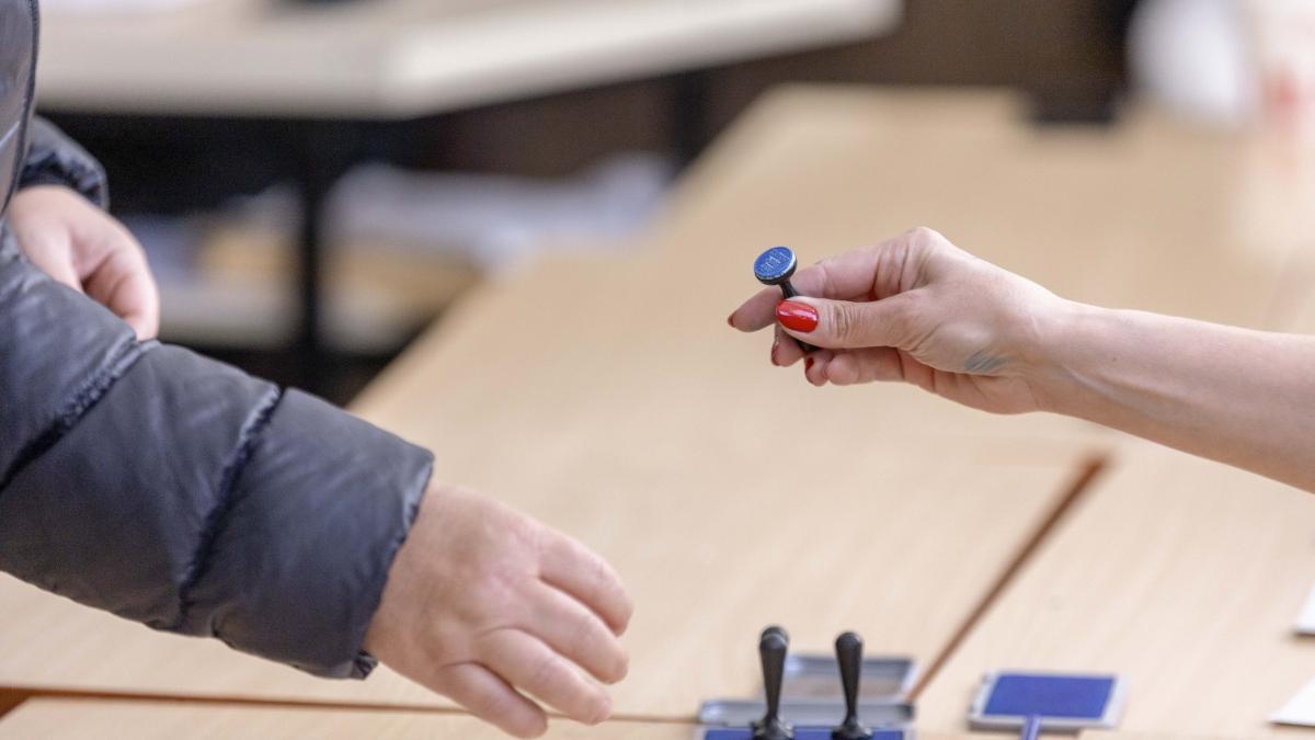 alegeri-prezidentiale-2025-inquam_photos_casian_mitu_40775800