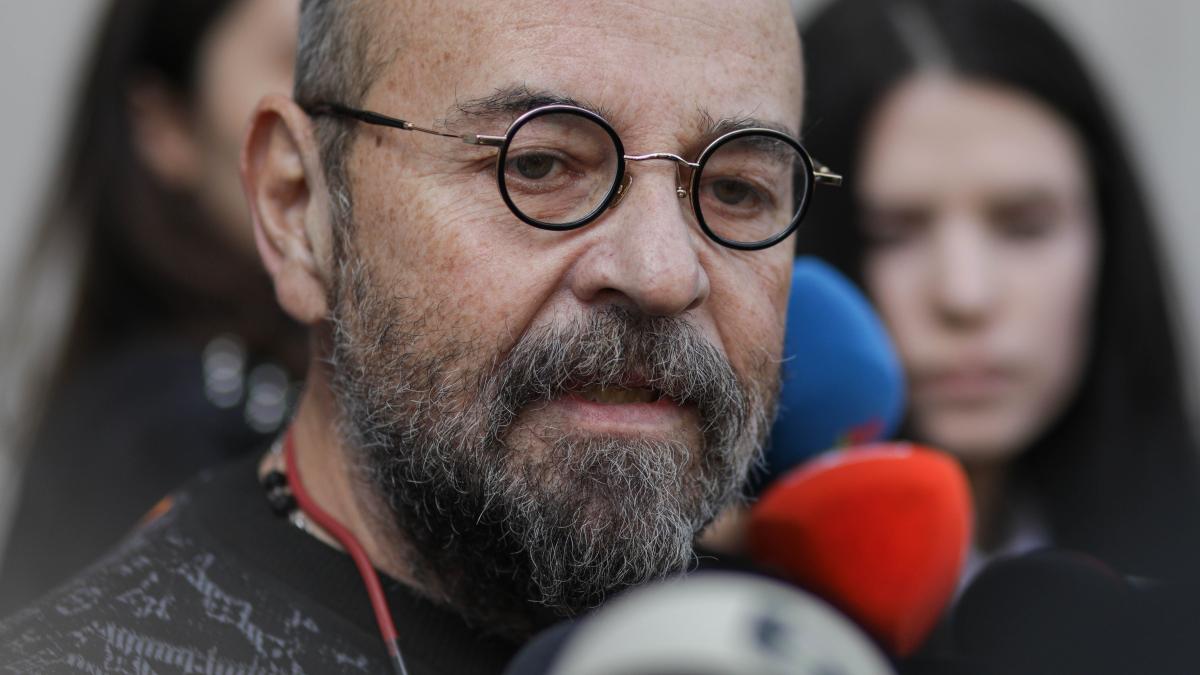 piedone-dezminte-fake-news_45111100