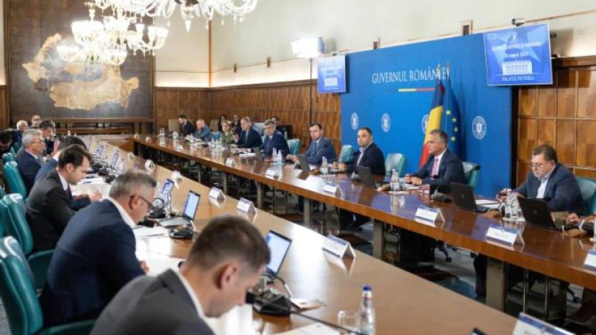 strategia-nationala-pentru-sustinerea-parintilor--pe-ordinea-de-zi-a-sedintei-de-guvern_86305700