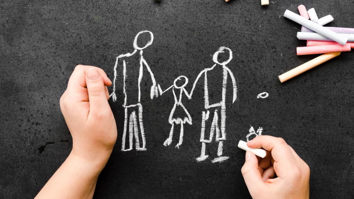 chalk-drawing-blackboard-with-family-concept_23-2148485756_44361300