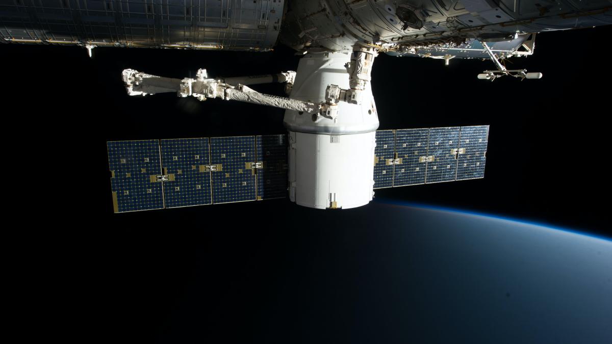 elon-musk-nu-mai-vrea-sa-plateasca-pentru-satelitii-starlink-din-ucraina_37368500