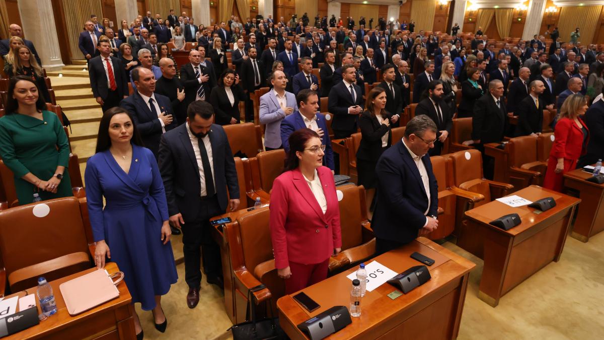 camera-deputatilor_86058200