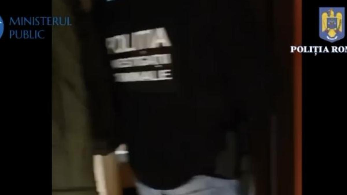 perchezitii_00565900