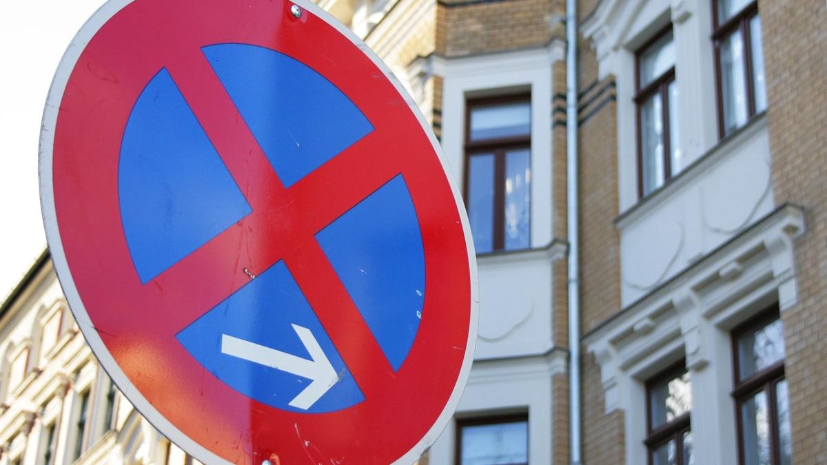 oprire-interzisa_86082600