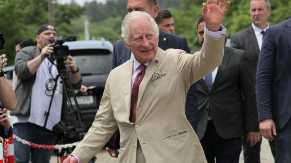 charles-camilla_53285100