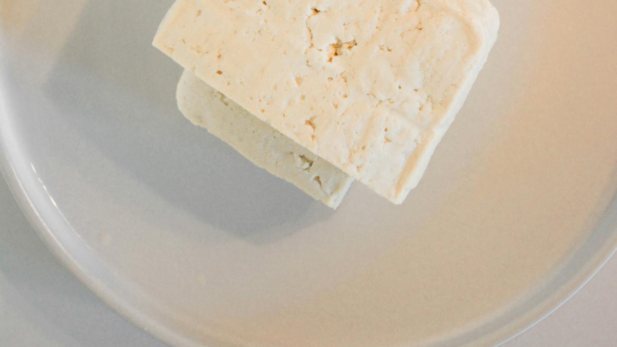 christina-deravedisian-em0uznvkl8m-unsplash_30518800