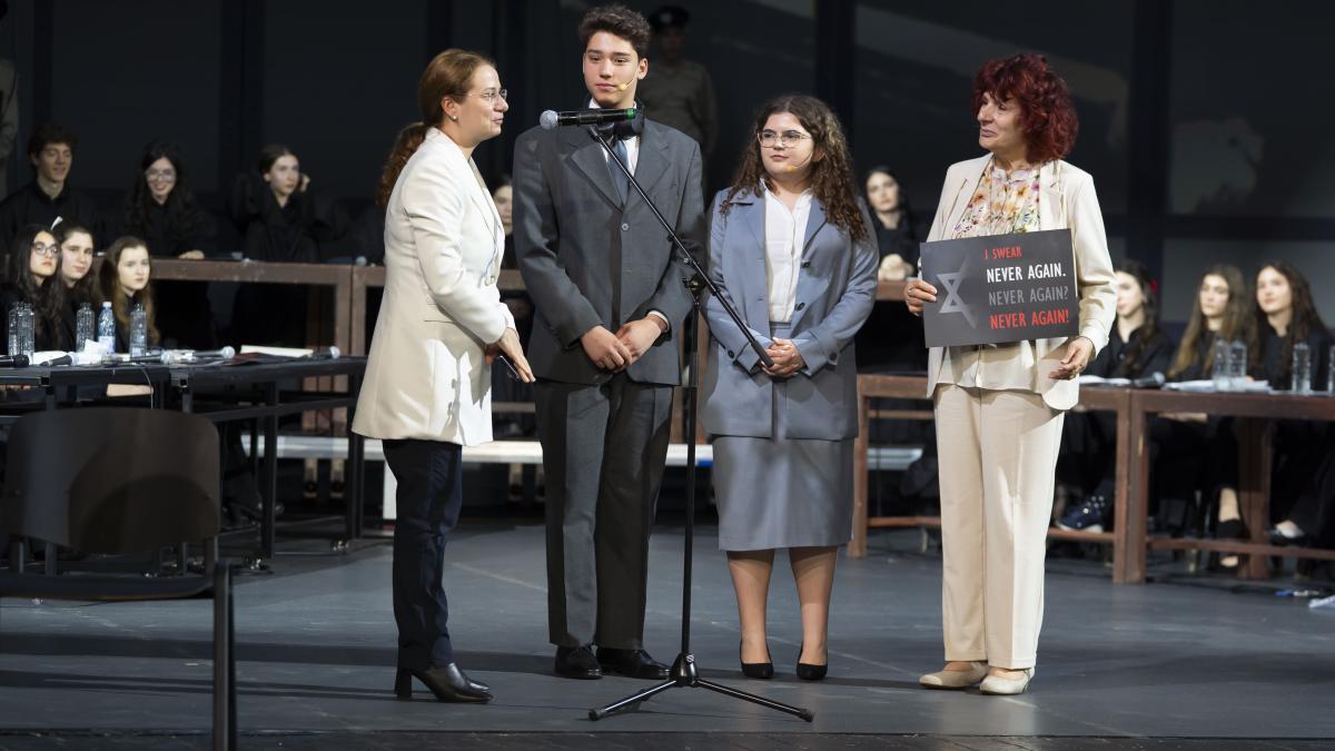 tova-nun-ben-chablis-opera-proces-eichman_84741600