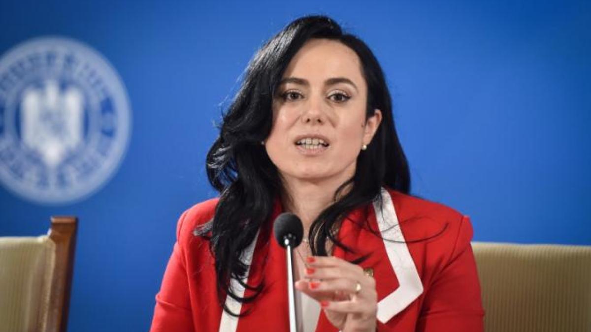 simona-bucura-oprescu-avem-nevoie-de-cat-mai-multi-romani-pregatiti-pentru-meseriile-viitorului_75172700